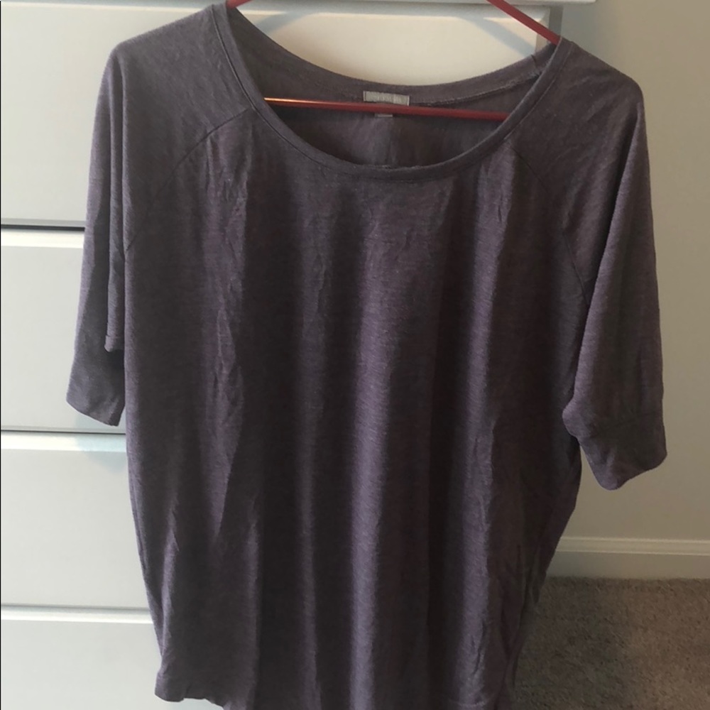 Rubbish Heather Purple T-Shirt. Size small.